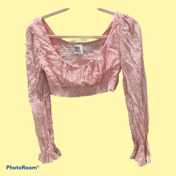 Princess Polly Light Pink Long Bell Sleeve Smocked Crop Top - Picture 9 of 9